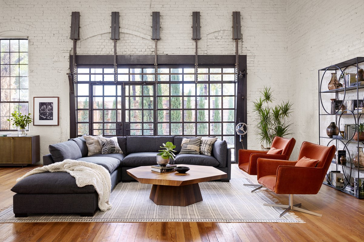 Living Room LBLR0955 Classic Galleries Furniture